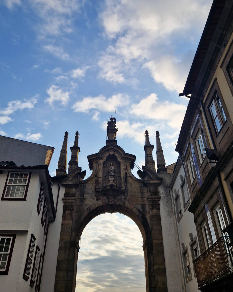 Alter Torbogen in Braga